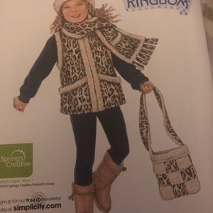 Girls Winter Vest Scarf Bag Hat Sets Simplicity 2349 Sizes 3-8